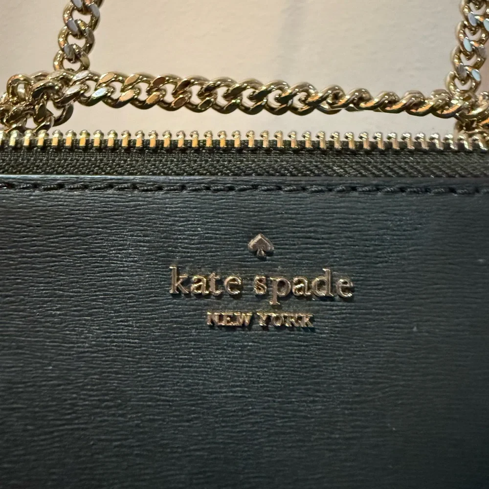 NWT Kate Spade Emerald Green Leather Crossbody Bag with Gold Chain - Picture 9 of 11